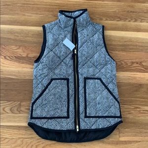 NWT. JCrew Herringbone Print Vest. Size XXS